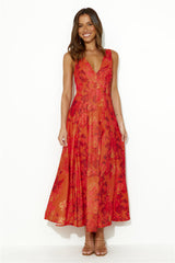 Perfectly Swaying Midi Dress Red